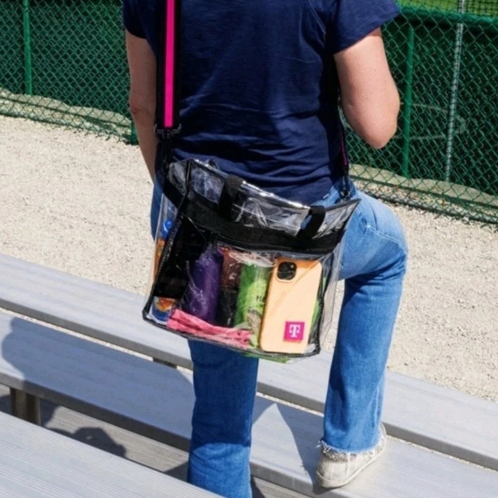 NEW T-mobile Clear Zippered Stadium bag.
